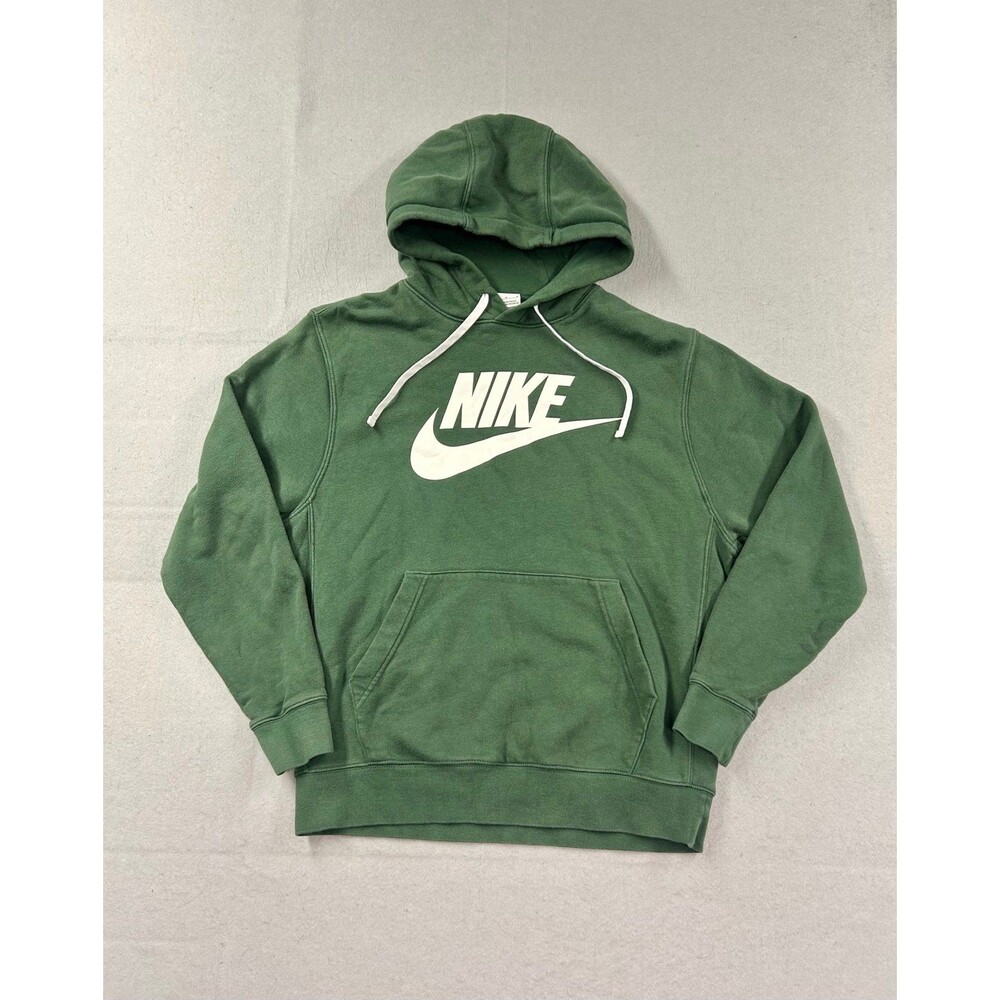 Nike Men’s Sportswear Club Fleece Hoodie Medium Green